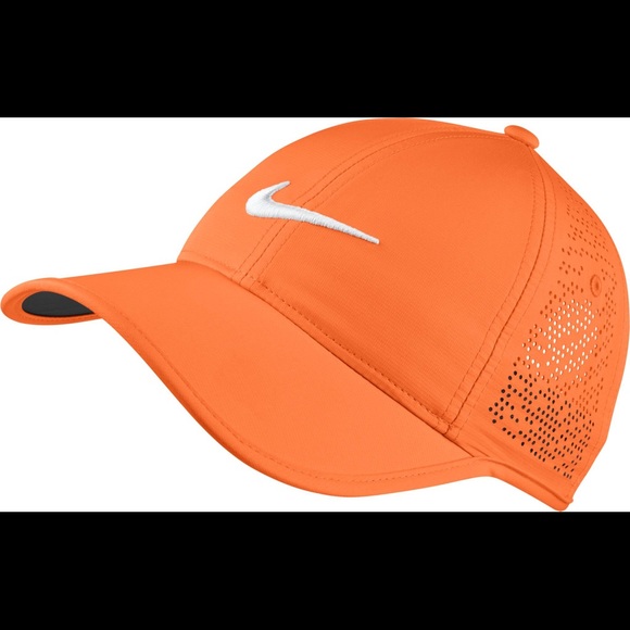nike women's perforated golf hat